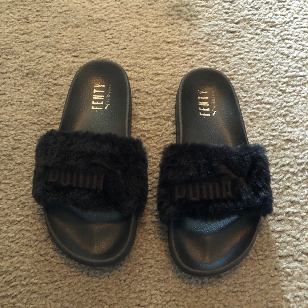 FENTY PUMA SLIDES - $20, size 8.5